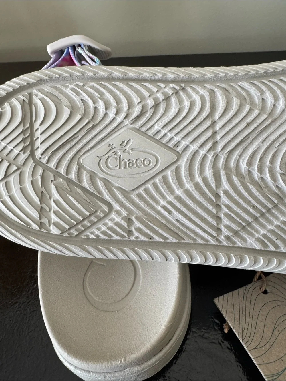 Chaco Chillos Light Tie Dye Slides for Kids Sz 6 NWT